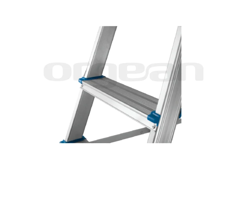 Medium Duty Platform Aluminium Ladder